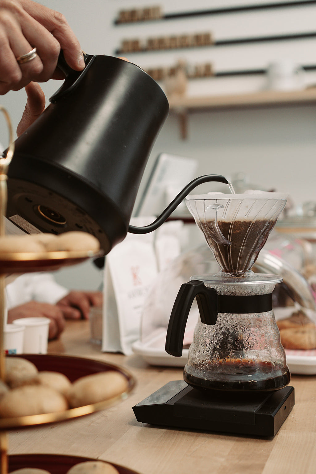 Experiencia Cafetera en Zaragoza | Kaffirost × Moonly Repostería