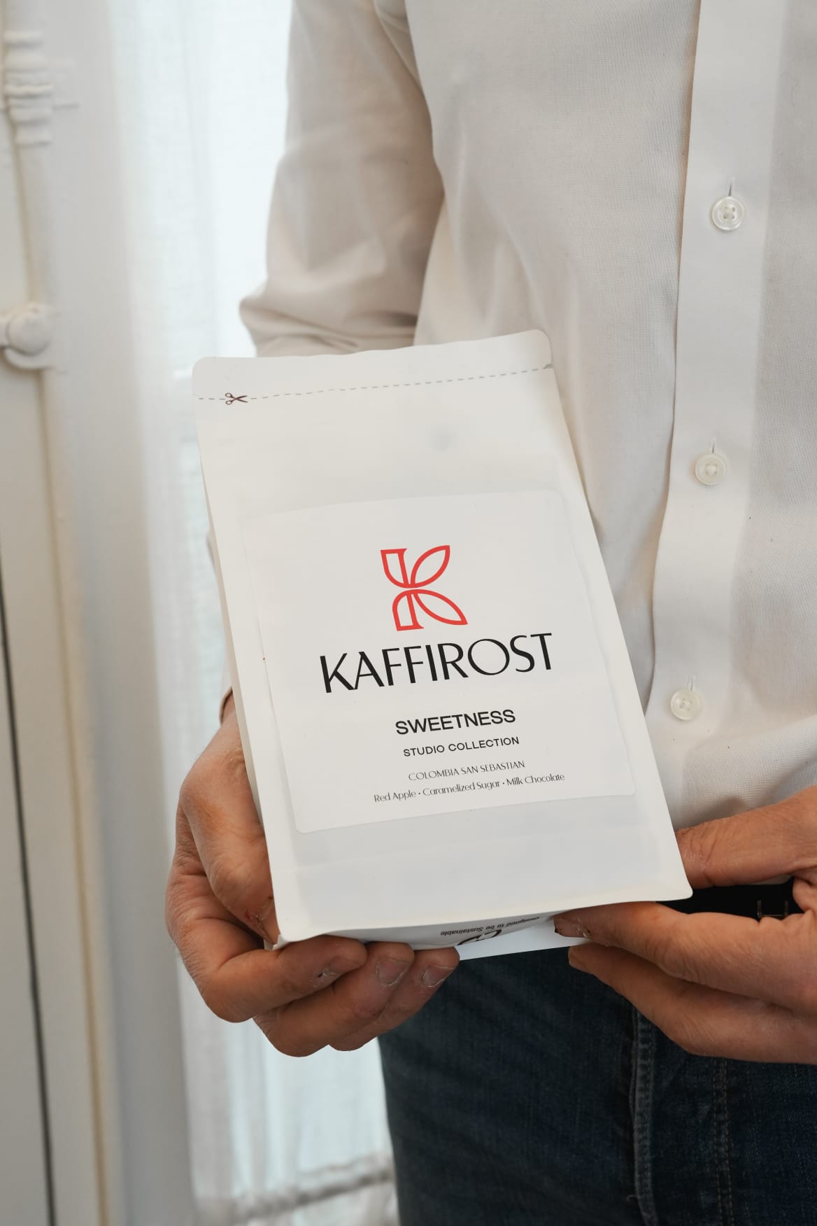Kaffirost In Residence  Moonly Reposteria  Sunday 24 May